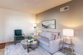 Landing Modern Apartment with Amazing Amenities (ID8426)